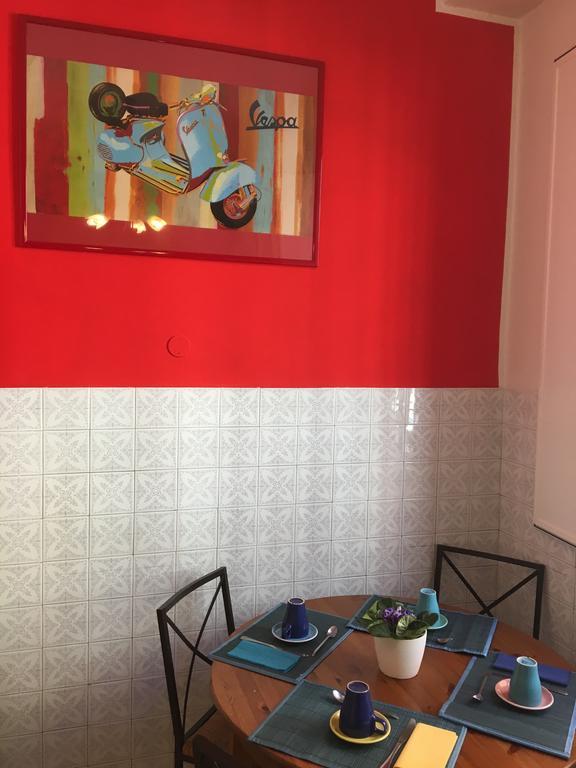 Delightful Apartment 100 Meters From The Colosseum Roma Exterior foto