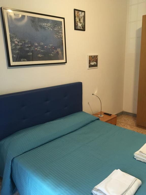 Delightful Apartment 100 Meters From The Colosseum Roma Exterior foto