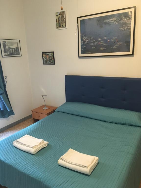 Delightful Apartment 100 Meters From The Colosseum Roma Exterior foto